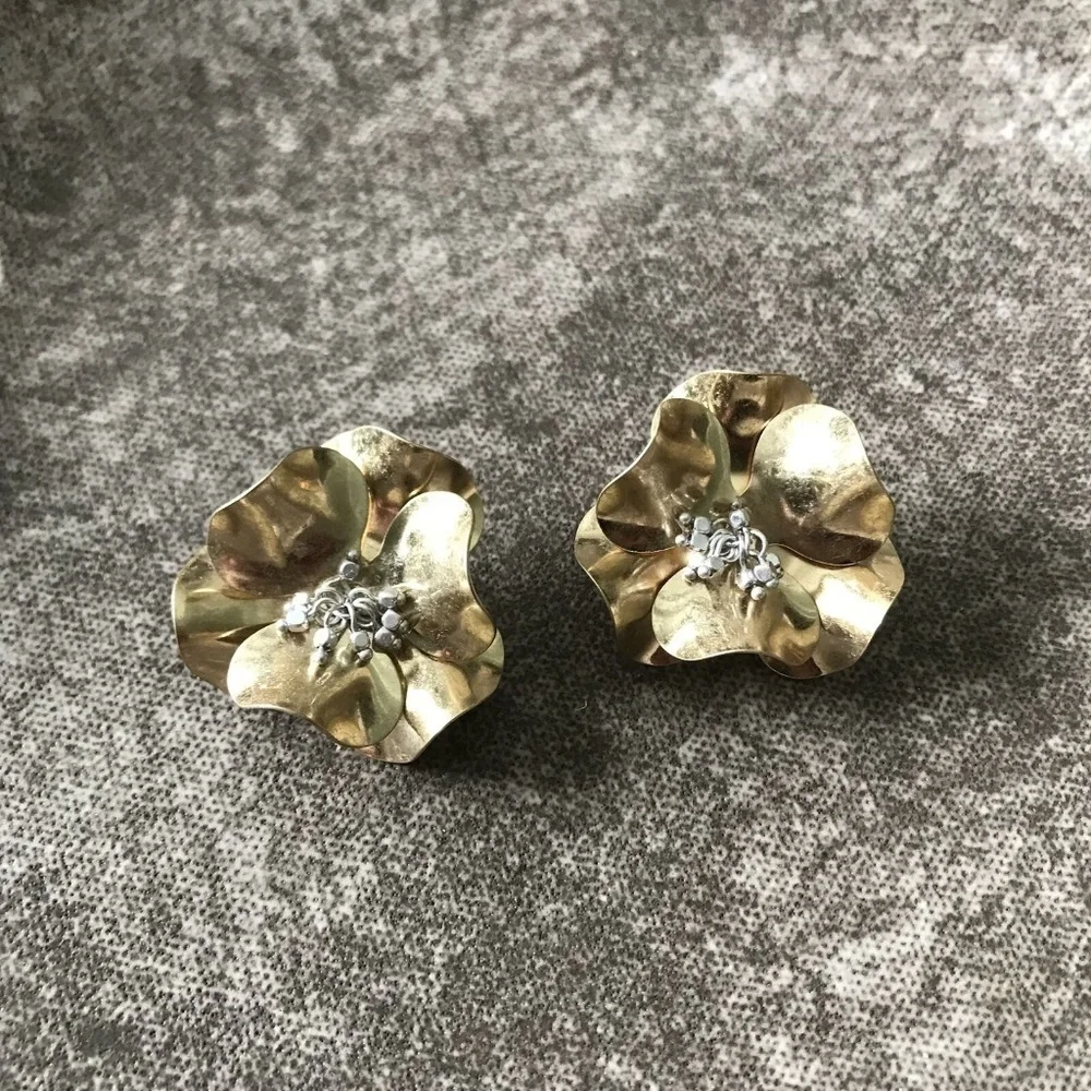 Earrings Gold Metal Flower Petals with Beaded Bud